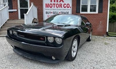 2011 Dodge Challenger SRT8