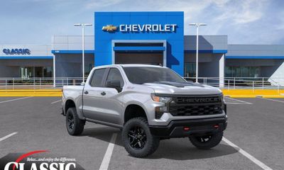 2026 Chevrolet Silverado Trail Boss Custom