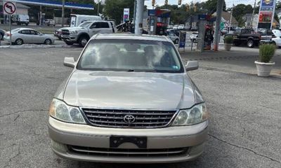 2004 Toyota Avalon XL