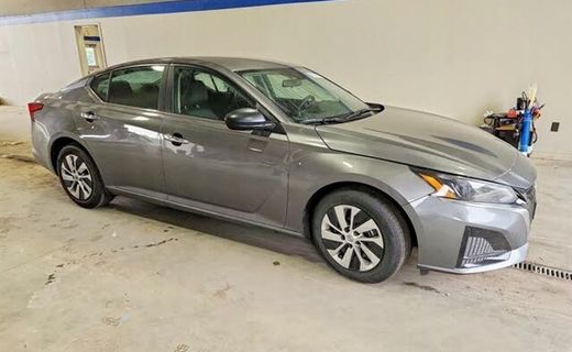 2024 Nissan Altima S