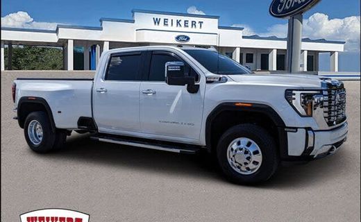 2025 GMC Sierra HD Denali