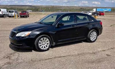 2012 Chrysler 200 LX