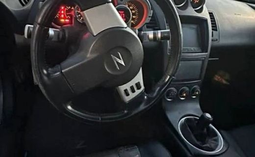 2004 Nissan 350Z