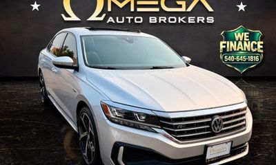 2020 Volkswagen Passat R Line