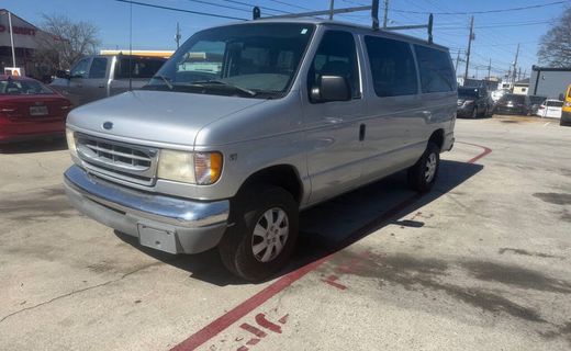 2001 Ford E-150 XL