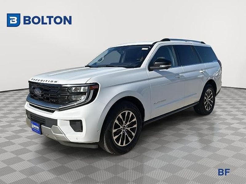 2025 Ford Expedition — a typically priced live listing