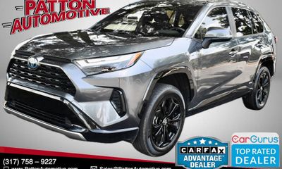 2022 Toyota RAV4 SE