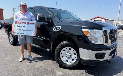 2017 Nissan Titan
