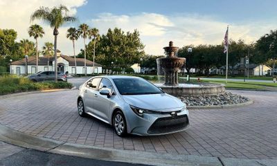2020 Toyota Corolla LE