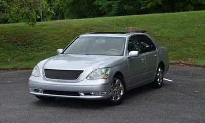 2005 Lexus LS 430