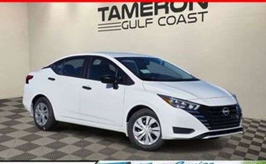 2024 Nissan Versa SR