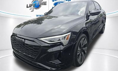 2024 Audi Q8 Prestige