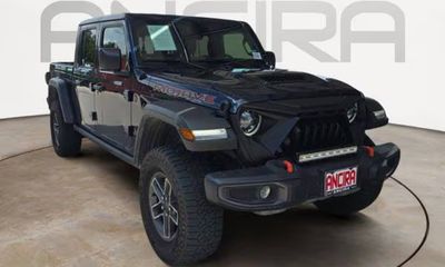 2025 Jeep Gladiator Mojave