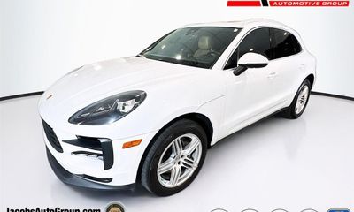 2020 Porsche Macan S