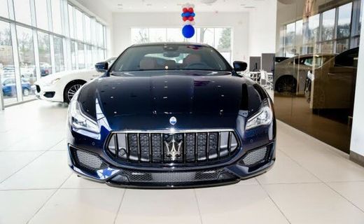 2022 Maserati Quattroporte Modena