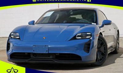 2023 Porsche Taycan GTS