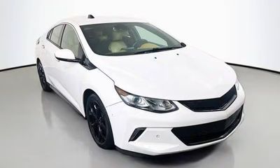 2018 Chevrolet Volt Premier