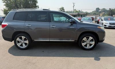2012 Toyota Highlander Base