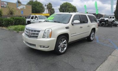 2013 Cadillac Escalade ESV Premium