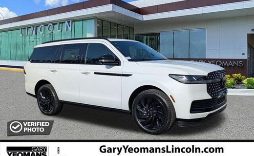2027 Lincoln Navigator Reserve
