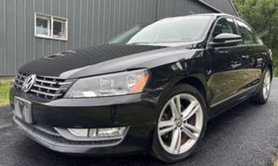 2012 Volkswagen Passat SEL