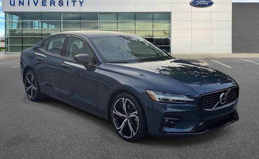 2024 Volvo S60 Ultimate Dark