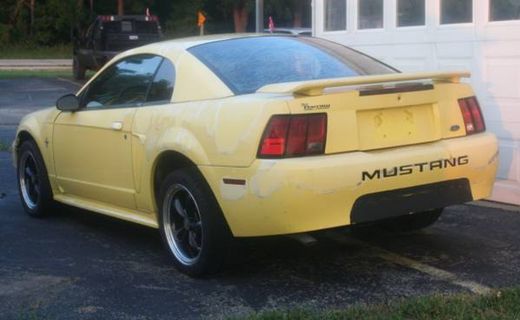 2002 Ford Mustang Base