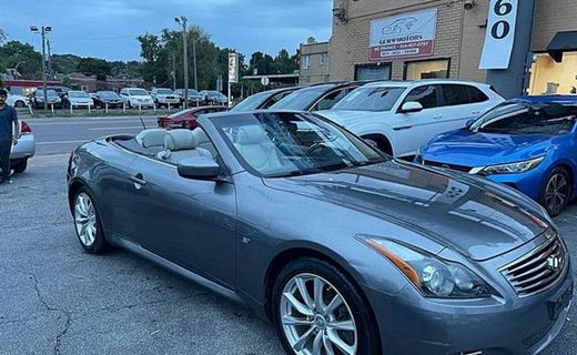 2015 Infiniti Q60