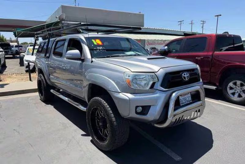 2014 Toyota Tacoma — a typically priced live listing