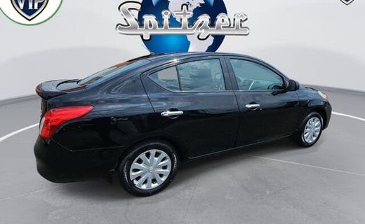 2014 Nissan Versa SV