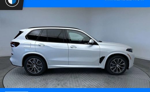 2026 BMW X5 XDRIVE50E