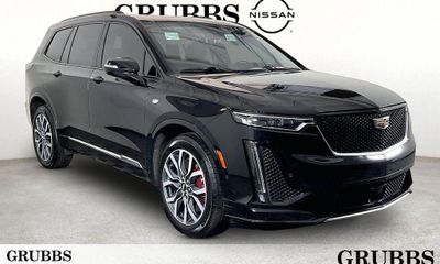 2024 Cadillac XT6 Sport Platinum