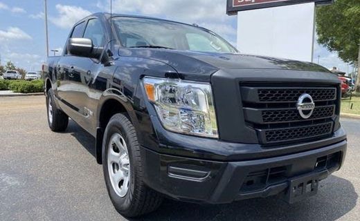 2021 Nissan Titan