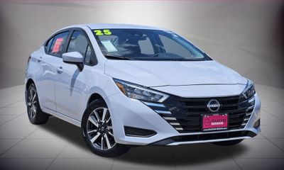 2025 Nissan Versa SV