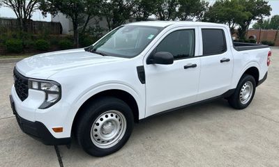 2025 Ford Maverick XL