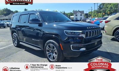 2024 Jeep Wagoneer Base