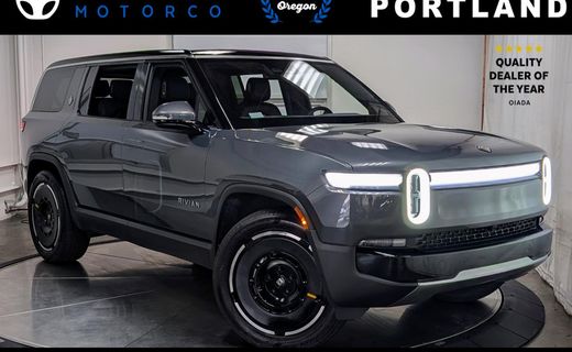 2025 Rivian R1S Adventure