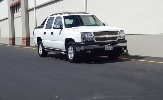 2005 Chevrolet Avalanche LS