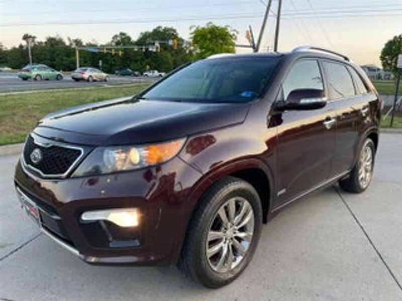 2012 Kia Sorento — a typically priced live listing