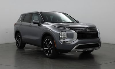 2022 Mitsubishi Outlander SE Black Edition
