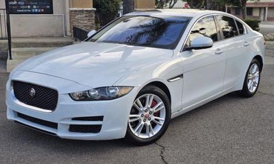2018 Jaguar XE Premium