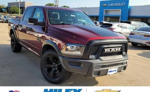 2021 Ram 1500 SLT