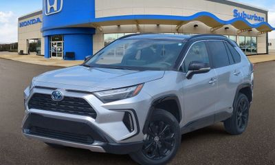 2023 Toyota RAV4 XSE