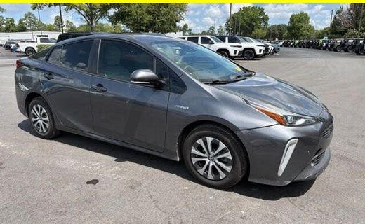 2020 Toyota Prius LE