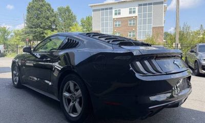 2016 Ford Mustang V6 Coupe