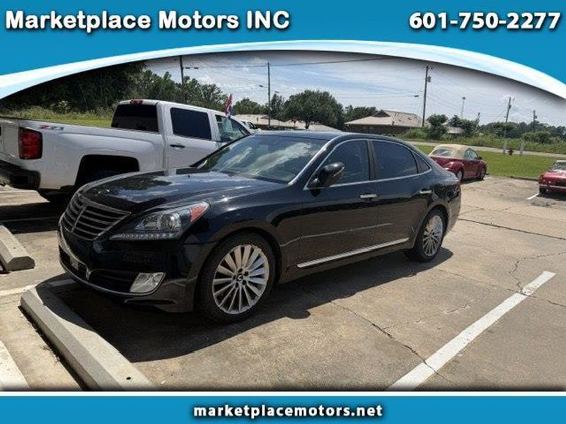 2016 Hyundai Equus — a typically priced live listing