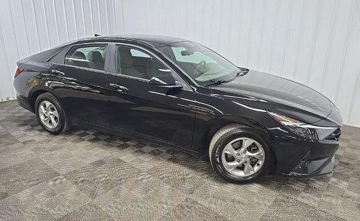 2022 Hyundai Elantra SE