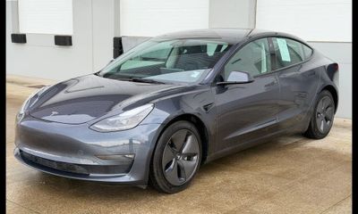 2023 Tesla Model 3 Long Range