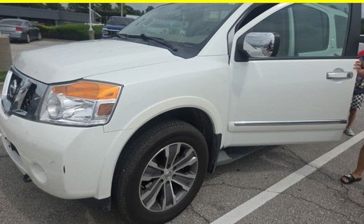 2015 Nissan Armada SL