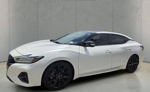 2023 Nissan Maxima SR